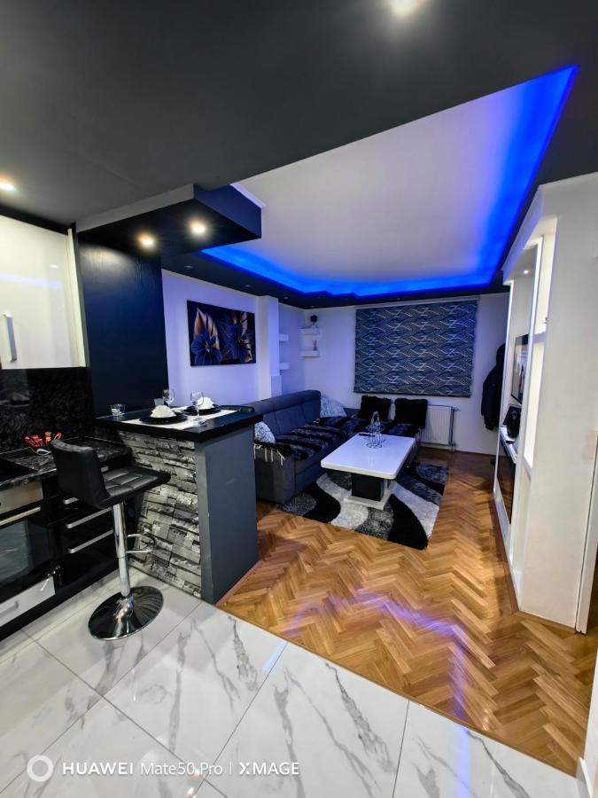 Apartmani Amona Stan Na Dan Doboj Exterior photo